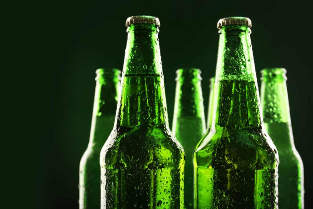 Beer in Green Bottles: What's the Deal? 10 beer with green bottle