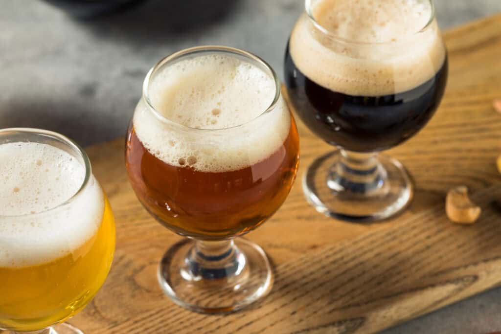 IPA vs Lager – Let’s Compare and Contrast These Drinks 9 Ipa vs Lager