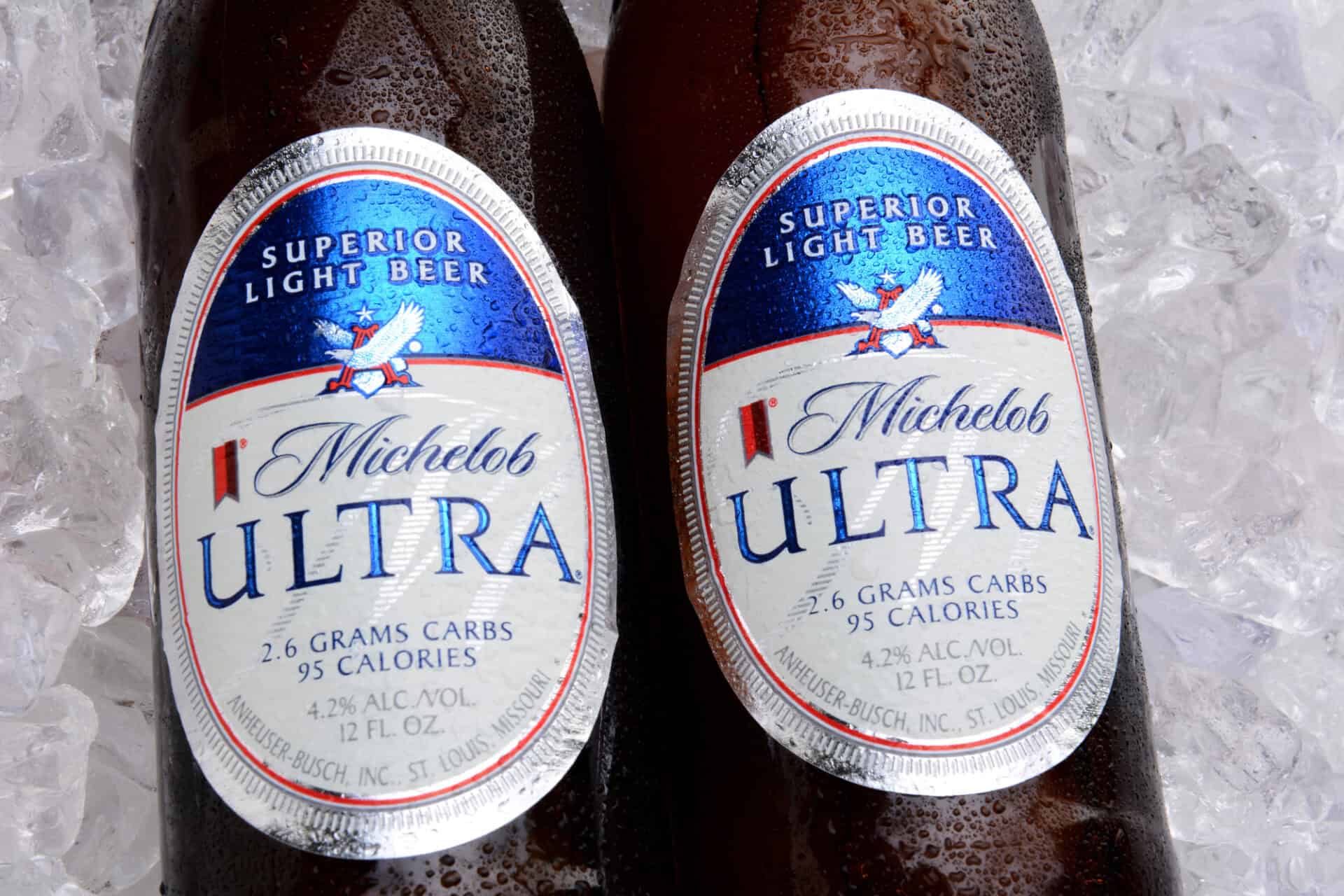 do they still make michelob beer